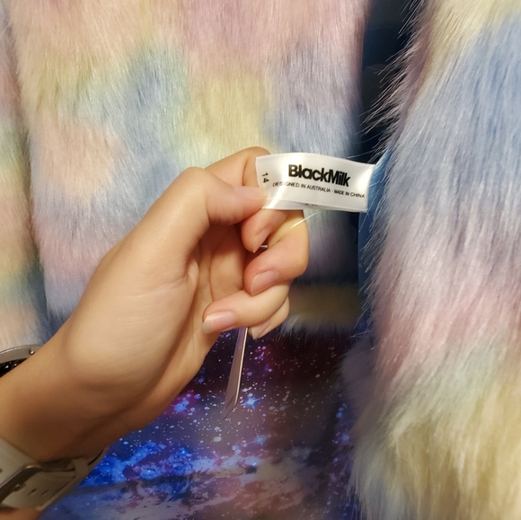 Blackmilk Nwot Rainbow Furbulous - Picture 6 of 8
